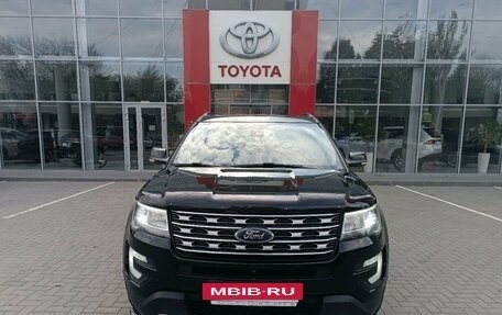 Ford Explorer VI, 2016 год, 1 990 000 рублей, 2 фотография