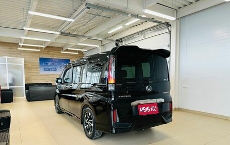 Honda Stepwgn IV, 2015 год, 2 249 000 рублей, 4 фотография