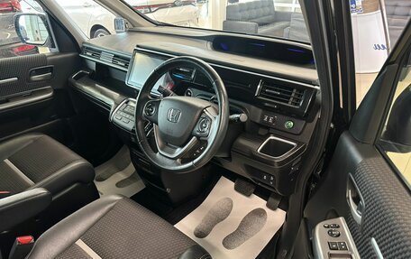 Honda Stepwgn IV, 2015 год, 2 249 000 рублей, 10 фотография
