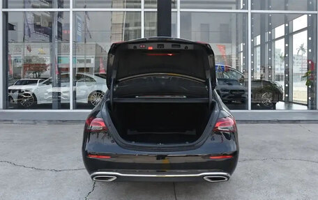 Mercedes-Benz E-Класс, 2021 год, 4 600 000 рублей, 7 фотография