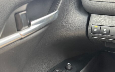Toyota Camry, 2018 год, 2 750 000 рублей, 39 фотография