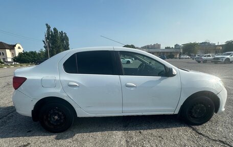 Renault Logan II, 2016 год, 550 000 рублей, 4 фотография
