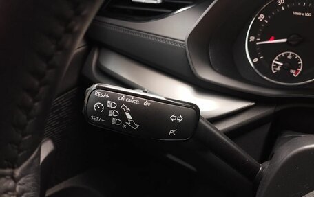 Skoda Octavia IV, 2021 год, 2 215 000 рублей, 20 фотография