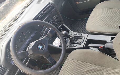 BMW 3 серия, 1986 год, 400 000 рублей, 8 фотография