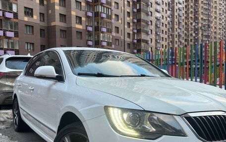 Skoda Superb III рестайлинг, 2013 год, 1 200 000 рублей, 3 фотография