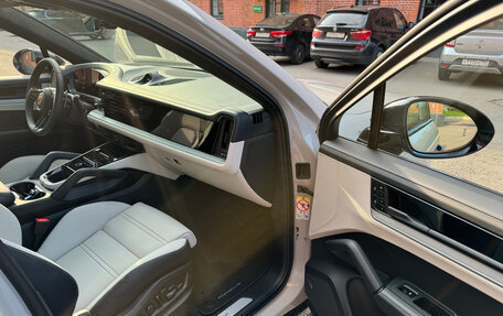 Porsche Cayenne III, 2024 год, 23 990 000 рублей, 12 фотография