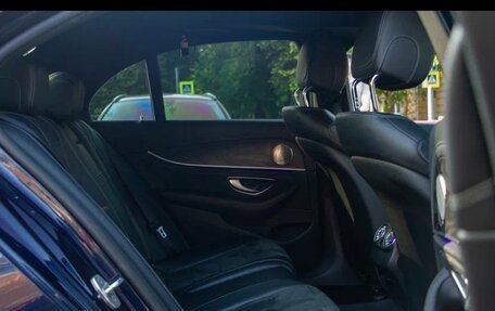Mercedes-Benz E-Класс, 2016 год, 3 320 000 рублей, 8 фотография