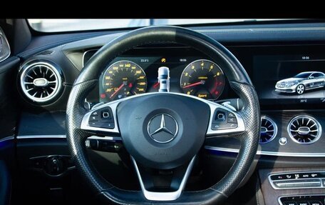 Mercedes-Benz E-Класс, 2016 год, 3 320 000 рублей, 24 фотография