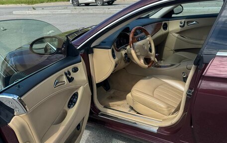 Mercedes-Benz CLS, 2006 год, 1 400 000 рублей, 9 фотография