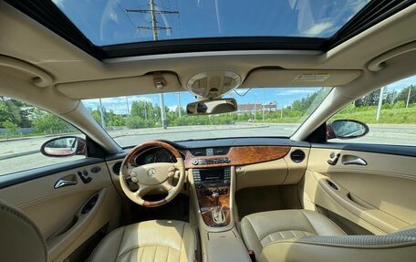 Mercedes-Benz CLS, 2006 год, 1 400 000 рублей, 33 фотография