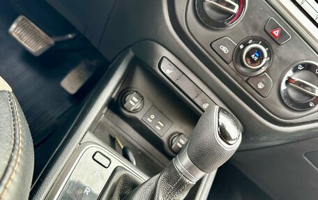 Hyundai Solaris II рестайлинг, 2017 год, 1 189 999 рублей, 14 фотография