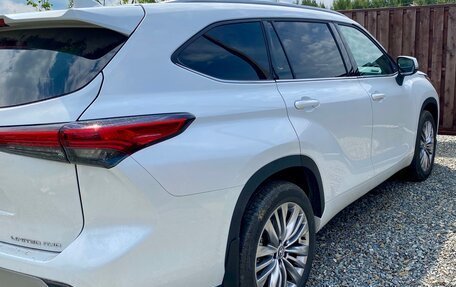 Toyota Highlander, 2025 год, 5 500 000 рублей, 6 фотография