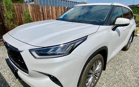 Toyota Highlander, 2025 год, 5 500 000 рублей, 5 фотография