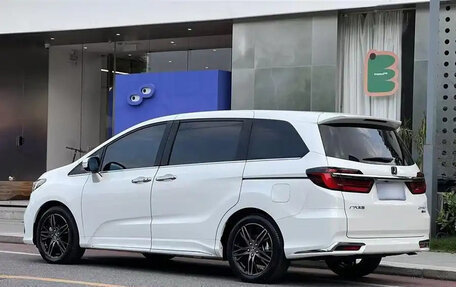 Honda Odyssey IV, 2022 год, 3 200 000 рублей, 4 фотография