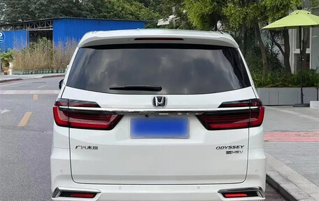 Honda Odyssey IV, 2022 год, 3 200 000 рублей, 3 фотография