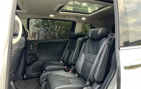Honda Odyssey IV, 2022 год, 3 200 000 рублей, 13 фотография