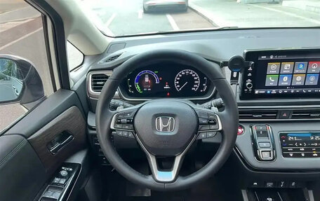 Honda Odyssey IV, 2022 год, 3 200 000 рублей, 12 фотография