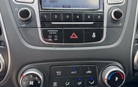 Hyundai ix35 I рестайлинг, 2013 год, 1 047 000 рублей, 11 фотография