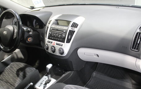 KIA cee'd I рестайлинг, 2009 год, 655 000 рублей, 11 фотография