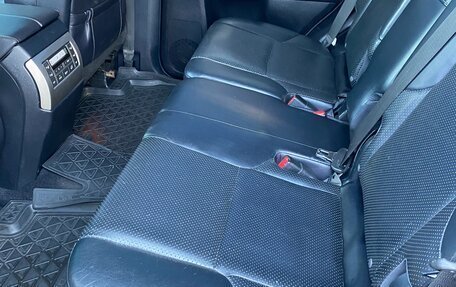 Lexus GX II, 2011 год, 3 850 000 рублей, 17 фотография