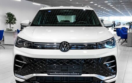 Volkswagen Tiguan, 2024 год, 4 797 000 рублей, 5 фотография