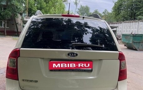 KIA Carens III (RP), 2010 год, 550 000 рублей, 4 фотография