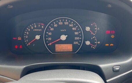 KIA Carens III (RP), 2010 год, 550 000 рублей, 13 фотография