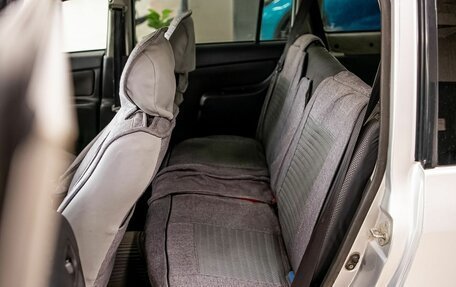 Toyota Succeed I рестайлинг, 2004 год, 369 000 рублей, 12 фотография