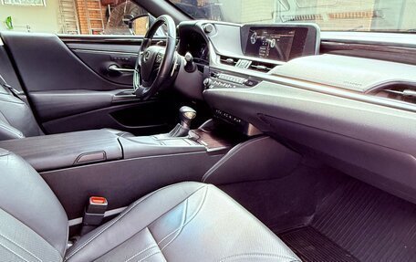 Lexus ES VII, 2019 год, 4 380 000 рублей, 9 фотография