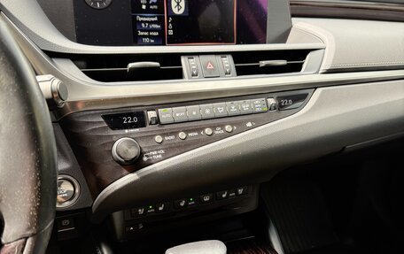 Lexus ES VII, 2019 год, 4 380 000 рублей, 8 фотография