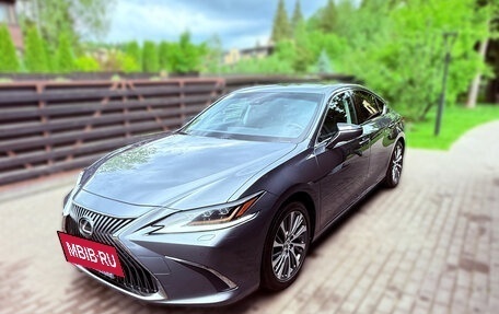 Lexus ES VII, 2019 год, 4 380 000 рублей, 5 фотография