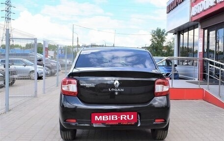 Renault Logan II, 2015 год, 829 000 рублей, 4 фотография