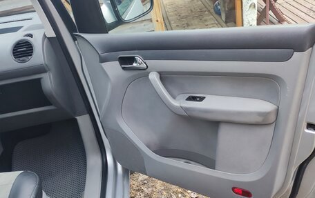 Volkswagen Caddy III рестайлинг, 2009 год, 650 000 рублей, 12 фотография
