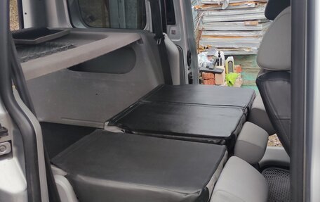 Volkswagen Caddy III рестайлинг, 2009 год, 650 000 рублей, 27 фотография