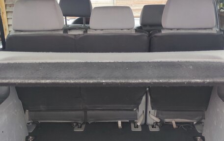 Volkswagen Caddy III рестайлинг, 2009 год, 650 000 рублей, 25 фотография