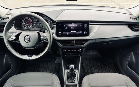 Skoda Rapid II, 2021 год, 1 760 000 рублей, 14 фотография