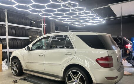Mercedes-Benz M-Класс, 2008 год, 1 550 000 рублей, 3 фотография