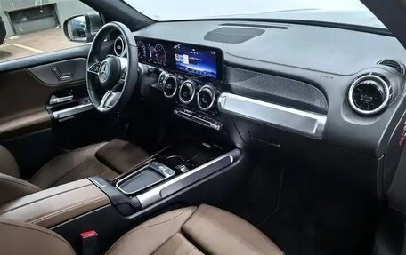 Mercedes-Benz GLB, 2023 год, 3 350 000 рублей, 11 фотография