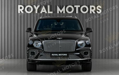 Bentley Bentayga I, 2022 год, 25 500 000 рублей, 2 фотография