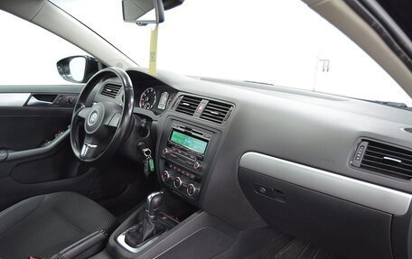 Volkswagen Jetta VI, 2012 год, 1 020 000 рублей, 22 фотография