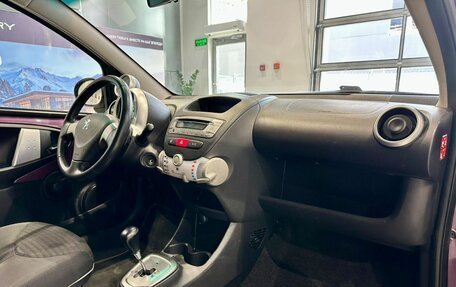 Peugeot 107 I рестайлинг, 2012 год, 400 000 рублей, 12 фотография