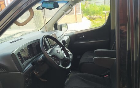 Nissan Elgrand III, 2005 год, 550 000 рублей, 4 фотография