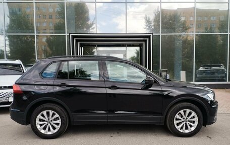 Volkswagen Tiguan II, 2020 год, 2 469 000 рублей, 8 фотография