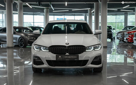BMW 3 серия, 2020 год, 4 100 000 рублей, 3 фотография
