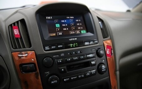 Lexus RX IV рестайлинг, 2001 год, 890 000 рублей, 15 фотография