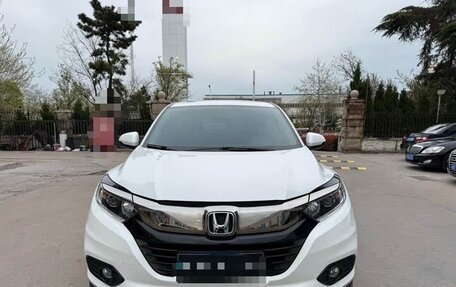 Honda Vezel, 2022 год, 1 600 000 рублей, 1 фотография