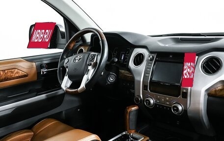 Toyota Tundra II, 2018 год, 8 500 000 рублей, 13 фотография