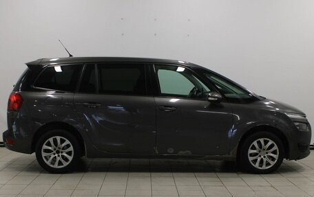 Citroen C4 Picasso II рестайлинг, 2016 год, 799 900 рублей, 4 фотография