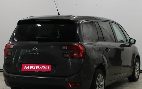 Citroen C4 Picasso II рестайлинг, 2016 год, 799 900 рублей, 5 фотография