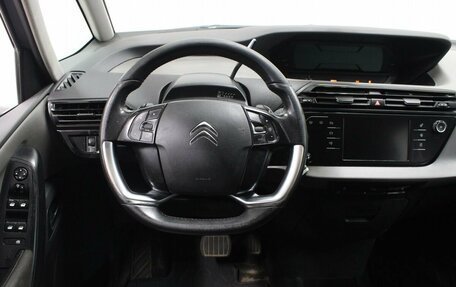 Citroen C4 Picasso II рестайлинг, 2016 год, 799 900 рублей, 10 фотография